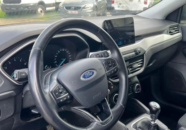 Ford Focus cena 43500 przebieg: 178000, rok produkcji 2019 z Opole małe 67